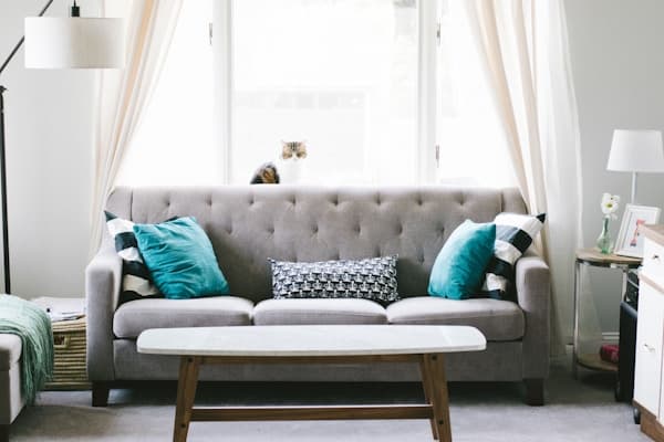 3-Seater Velvet Sofa image 2